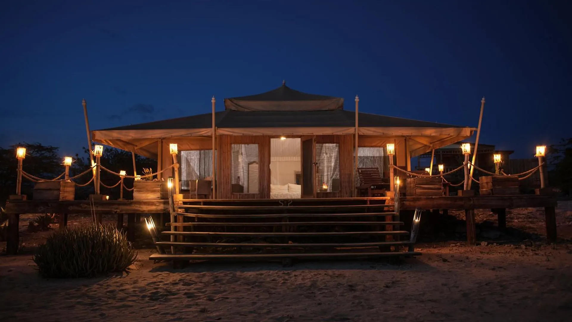 Eco Del Mar Hotel Pedernales 2*,